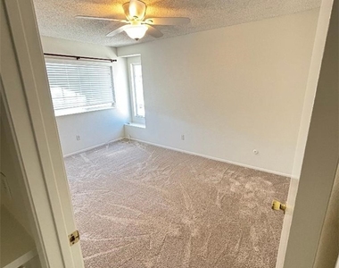 21730 Merridy - Photo Thumbnail 5