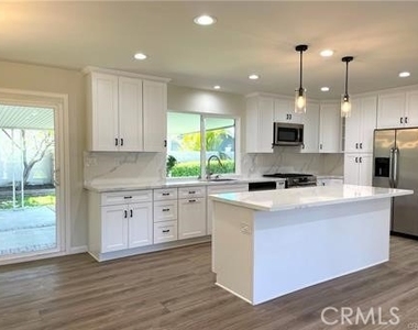 3421 Rowena Drive - Photo Thumbnail 1