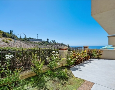 22 Via Capri - Photo Thumbnail 19
