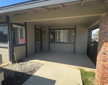 151 W Bay - Photo Thumbnail 4