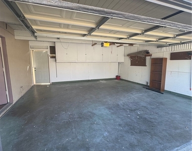 151 W Bay - Photo Thumbnail 16