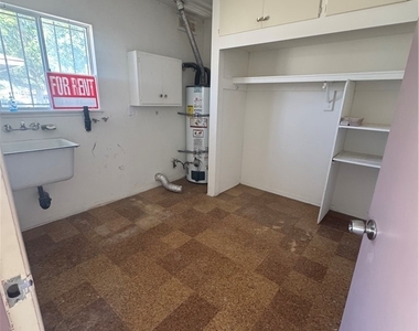 151 W Bay - Photo Thumbnail 11