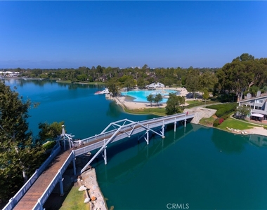 10 Cove - Photo Thumbnail 4