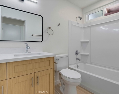 4881 Vista Dr - Photo Thumbnail 17