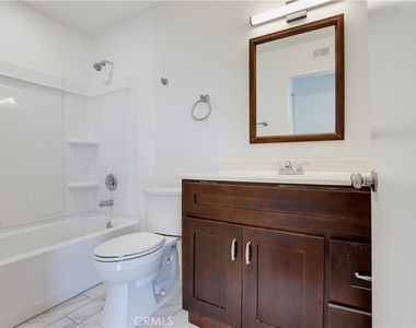 4881 Vista Dr - Photo Thumbnail 12
