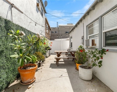 5916 E Ocean - Photo Thumbnail 12