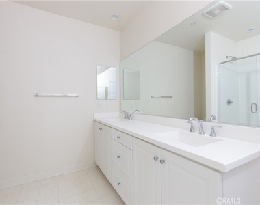 113 Lantana - Photo Thumbnail 6