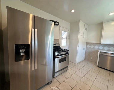 125 Nieto Avenue - Photo Thumbnail 6