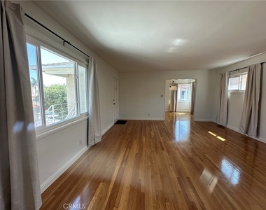 125 Nieto Avenue - Photo Thumbnail 7