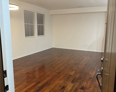 166 Playa Circle - Photo Thumbnail 4