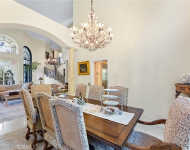 27201 S Ridge Drive - Photo Thumbnail 9