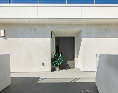 24722 Del Prado - Photo Thumbnail 37