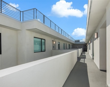 24722 Del Prado - Photo Thumbnail 36