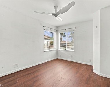 700 Lido Park Drive - Photo Thumbnail 18