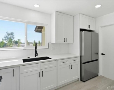 4713 Mystik Road - Photo Thumbnail 10