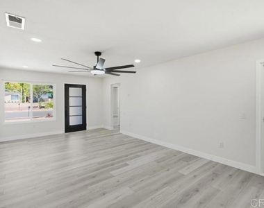 4713 Mystik Road - Photo Thumbnail 3