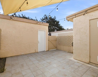 535 Beverly Place - Photo Thumbnail 10