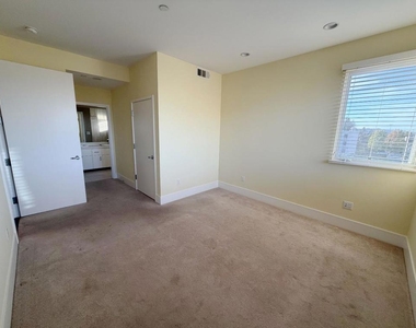 1838 Ogden Drive - Photo Thumbnail 12