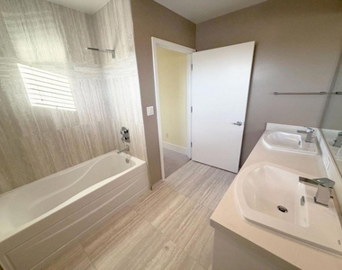1838 Ogden Drive - Photo Thumbnail 17
