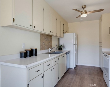 212 S Kraemer - Photo Thumbnail 9