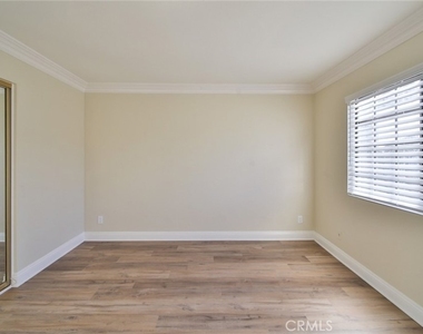 1013 W Linden Street - Photo Thumbnail 23