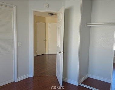 12168 Mount Vernon - Photo Thumbnail 4