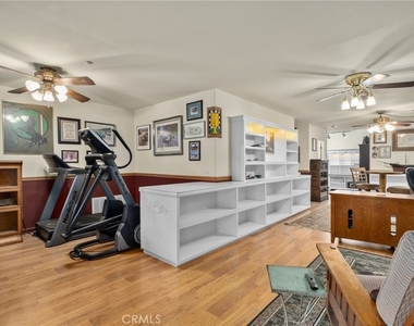 334 Lakeside - Photo Thumbnail 41