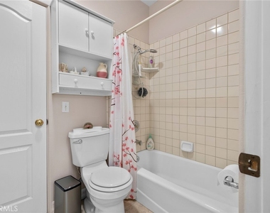 334 Lakeside - Photo Thumbnail 35