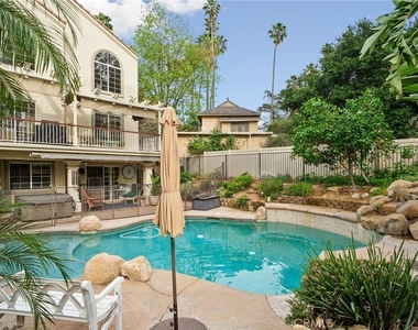 334 Lakeside - Photo Thumbnail 52