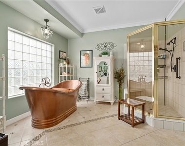 334 Lakeside - Photo Thumbnail 27