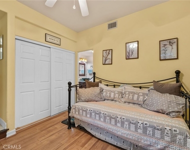 334 Lakeside - Photo Thumbnail 18