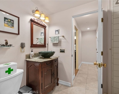 334 Lakeside - Photo Thumbnail 19
