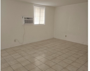 305 Geneva Street - Photo Thumbnail 2