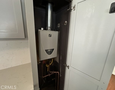 437 Cucamonga - Photo Thumbnail 19