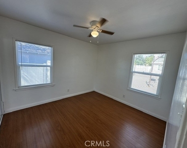437 Cucamonga - Photo Thumbnail 18