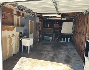 437 Cucamonga - Photo Thumbnail 25