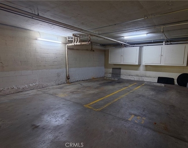 5255 Bellingham - Photo Thumbnail 21