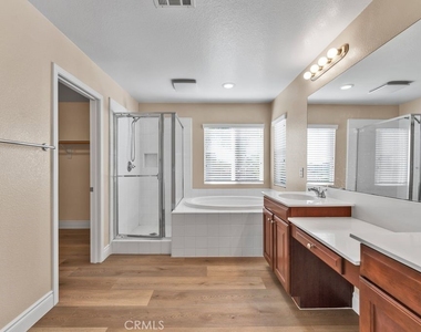7447 Larsen Bay Street - Photo Thumbnail 13
