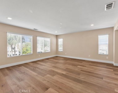 7447 Larsen Bay Street - Photo Thumbnail 7