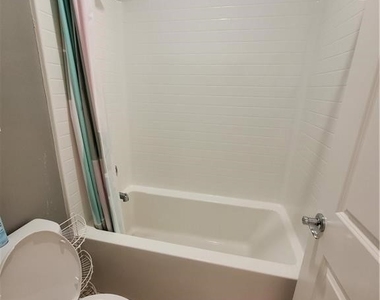 11628 Solaire Way - Photo Thumbnail 23