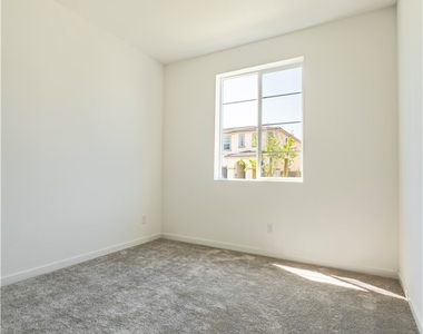 2840 Lake Mendoza Street - Photo Thumbnail 7