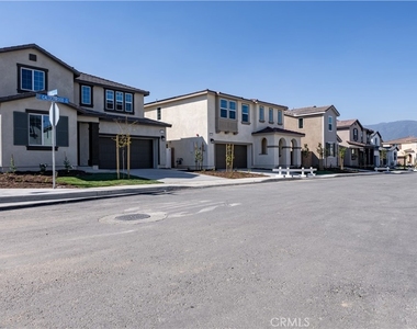 2840 Lake Mendoza Street - Photo Thumbnail 15