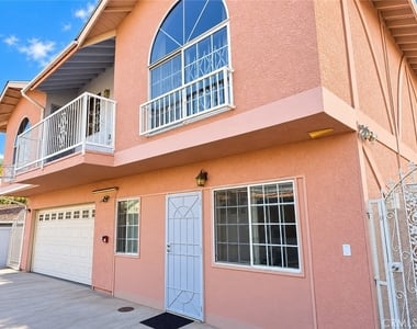 313 S Curtis Avenue - Photo Thumbnail 1