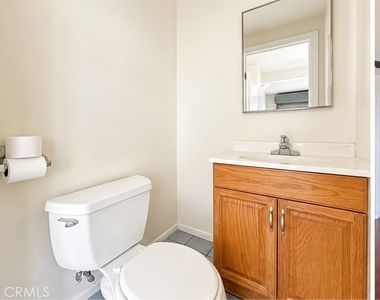 313 S Curtis Avenue - Photo Thumbnail 14