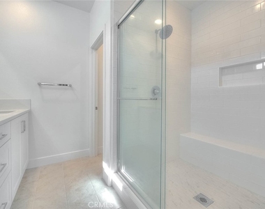 2750 W 182nd - Photo Thumbnail 30