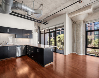 330 W 11th Street - Photo Thumbnail 2