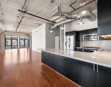 330 W 11th Street - Photo Thumbnail 11