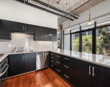 330 W 11th Street - Photo Thumbnail 1