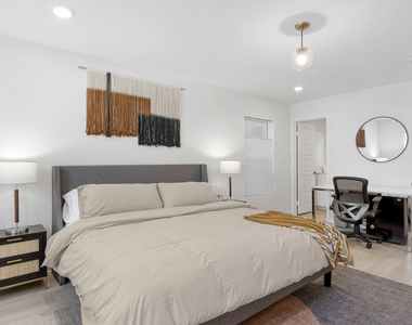 768 Daniel Freeman Circle - Photo Thumbnail 30