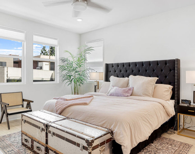 768 Daniel Freeman Circle - Photo Thumbnail 11